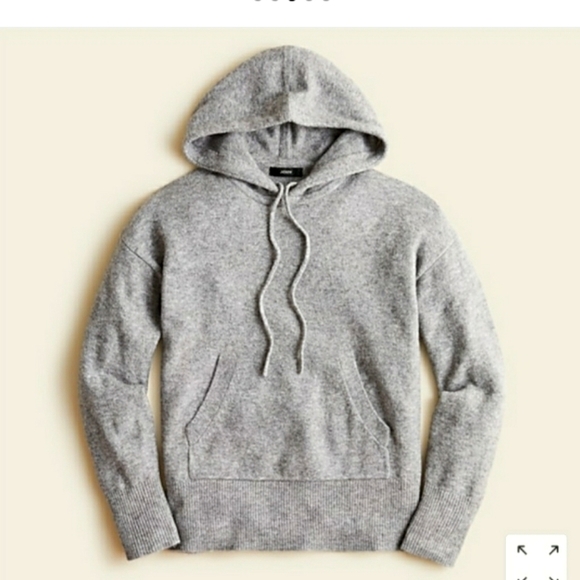 J. Crew Sweaters - J crew sweater in Super soft yarn